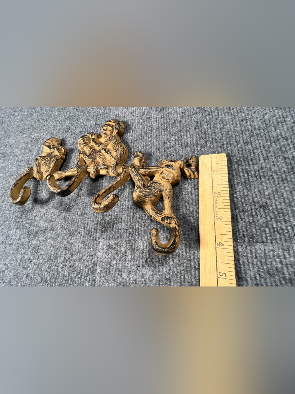 Monkey Wall Hook Rack - Picture 2 of 10